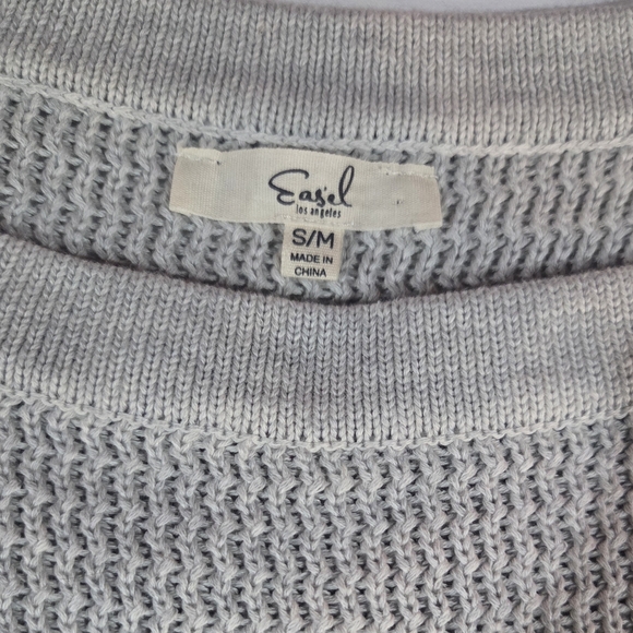 Easel Off-the-Shoulder Sweater in Blue and Gray - Picture 5 of 6